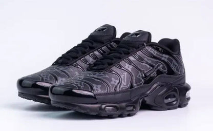 New
New 🆕 TN 
MASTER
Size 40 to 45 
170 dhs✅

Zain183
♥️♥️♥️