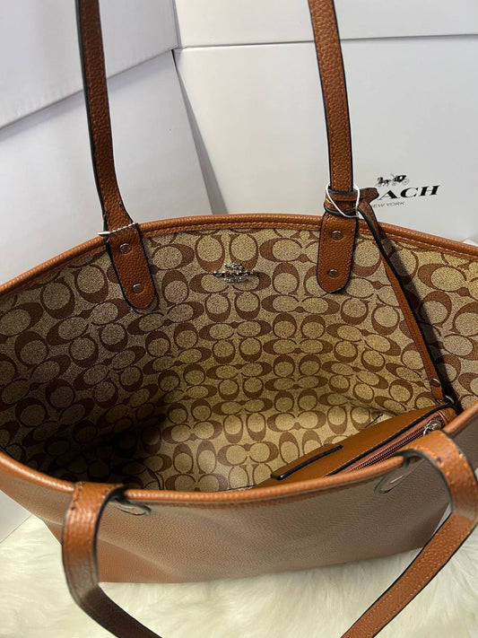 Coach
105 dhs✅
Good Quality

Zain118
♥️♥️♥️