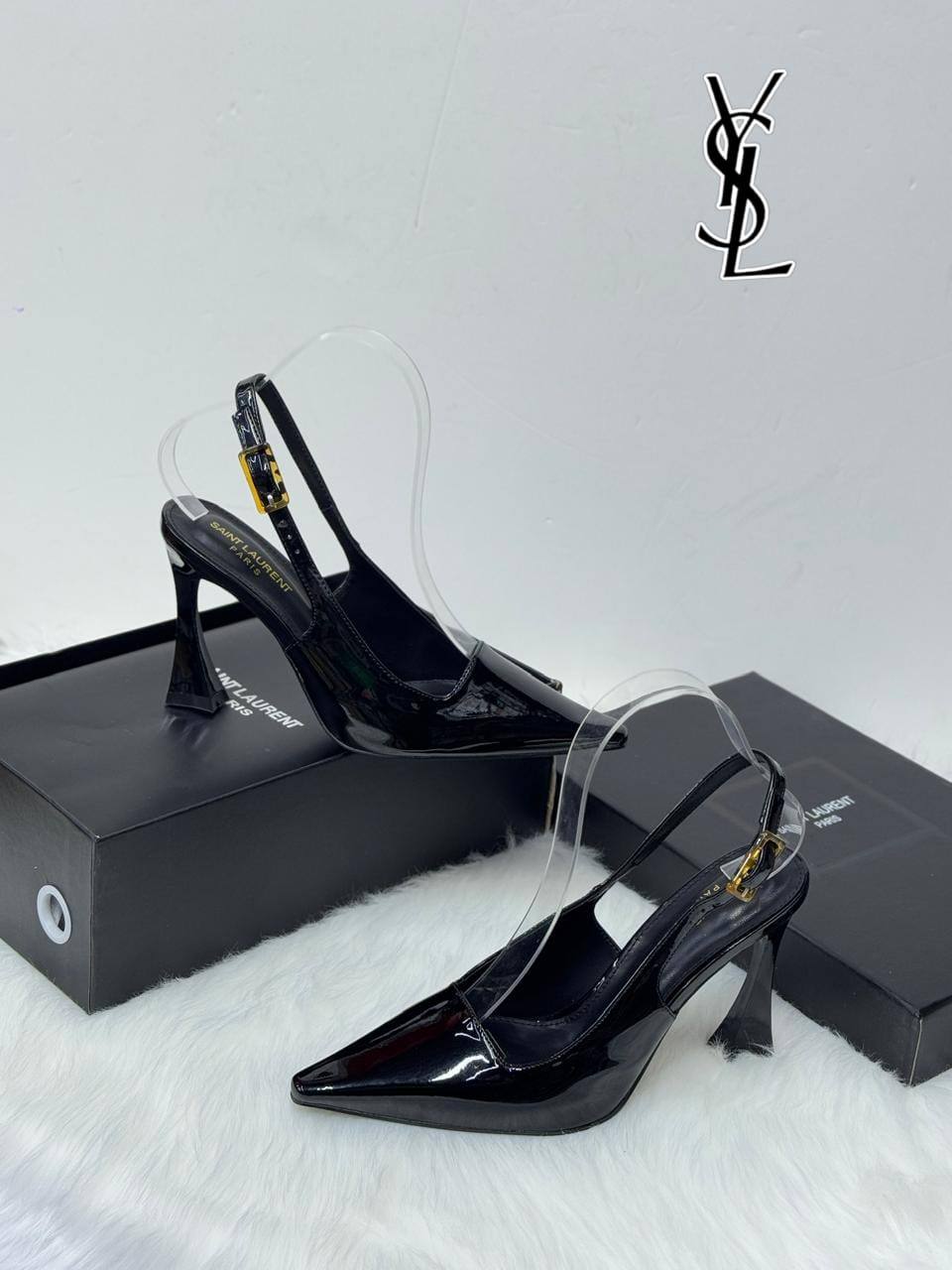 YSL
New arrived 

Size 36 to 41

120 dhs🪙🌨️

Zain21
♥️♥️♥️