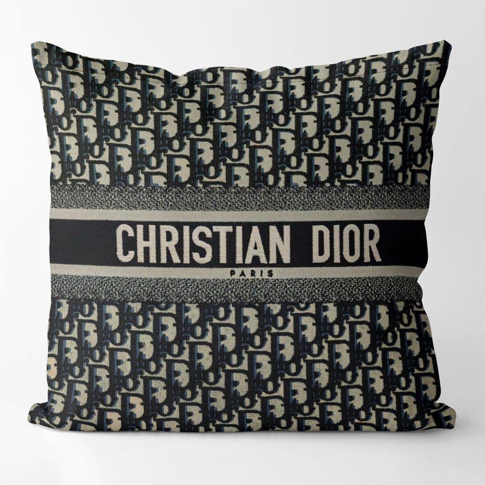 Master 
Pillowcases 
Size 45*45 
50 dhs❣️

Zain99
♥️♥️♥️