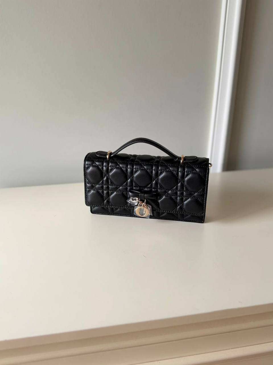 DIOR 
20 cm 
SUPER MASTER QUALITY 
For Price 👇 WhatsApp✅
0568585901 
0507557372
0552275751 Owner Zain 👌

Zain322
♥️♥️♥️