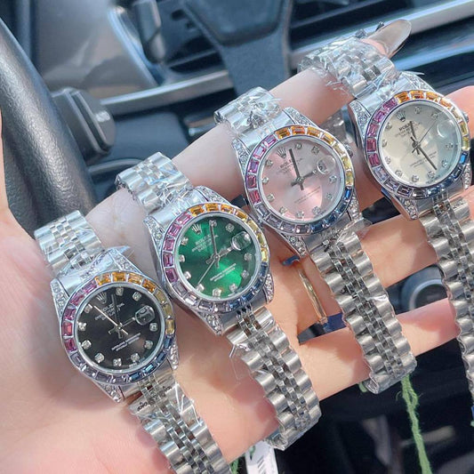 Rolex

With Rolex Box 
🎁🎁🎁

110 dhs💓

Zain40
♥️♥️♥️