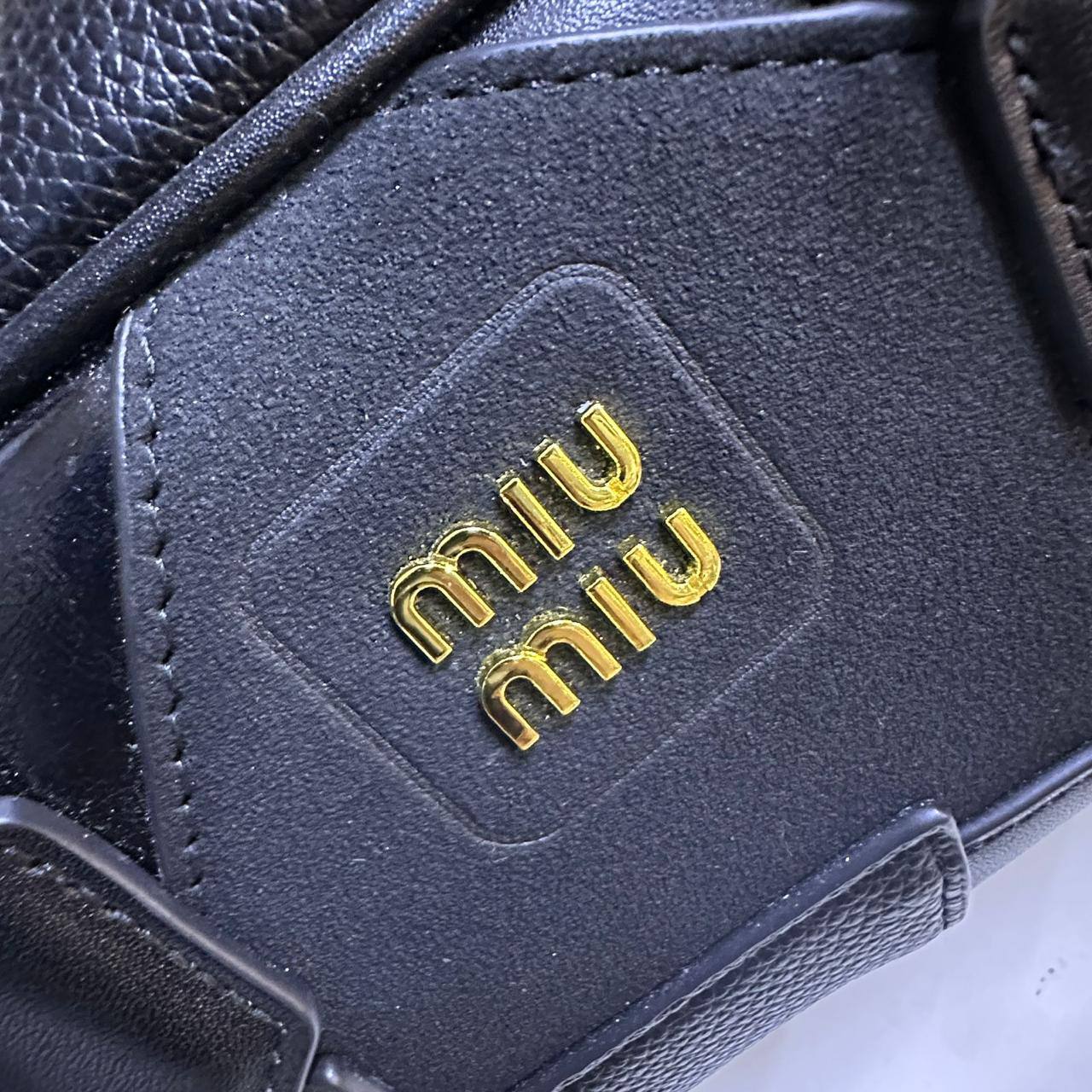 MIU MIU
 COPY ONE
WITH BOX 
240 dhs✅
（leather)

Zain295
♥️♥️♥️