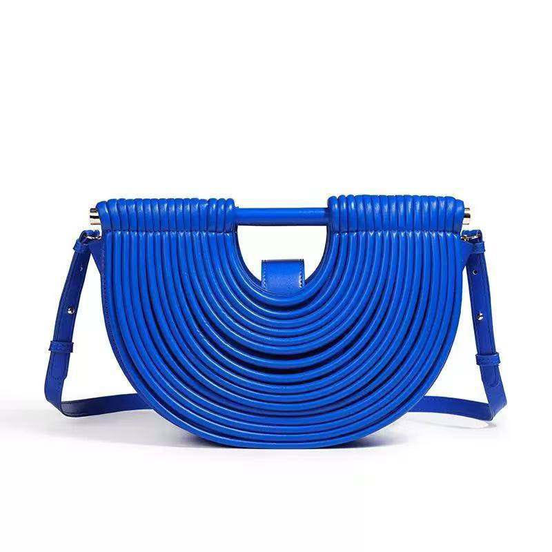 BOTTEGA 
120 dhs💛
28cm 

Zain161
♥️♥️♥️
