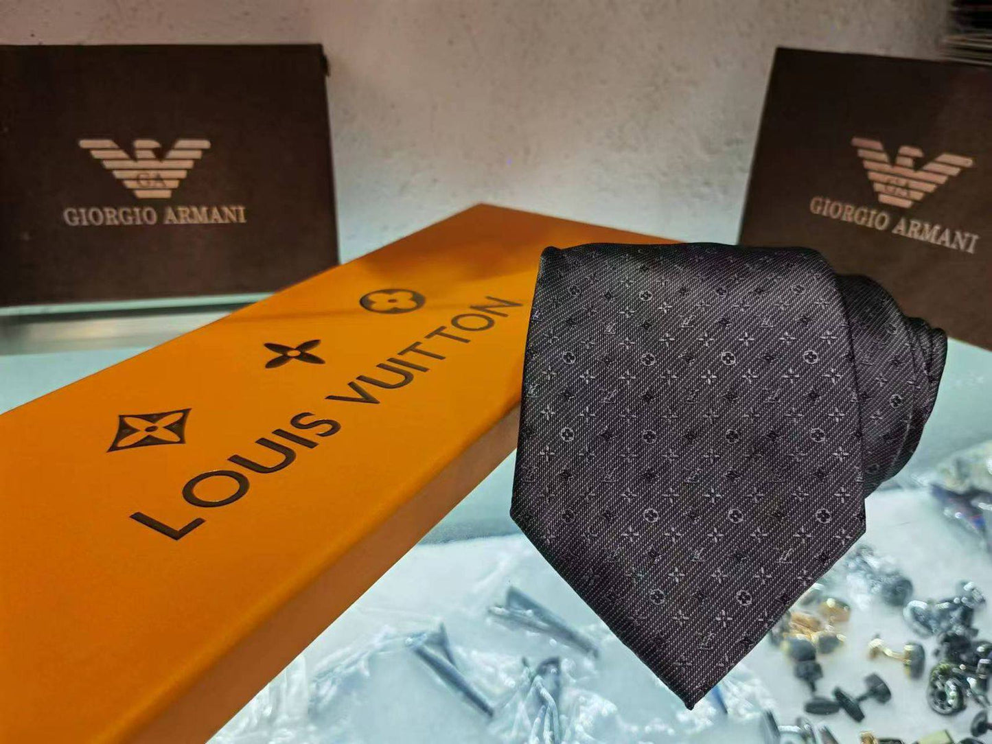 TIE
*MASTER QUALITY*

180 dhs🌺

Zain202
♥️♥️♥️
