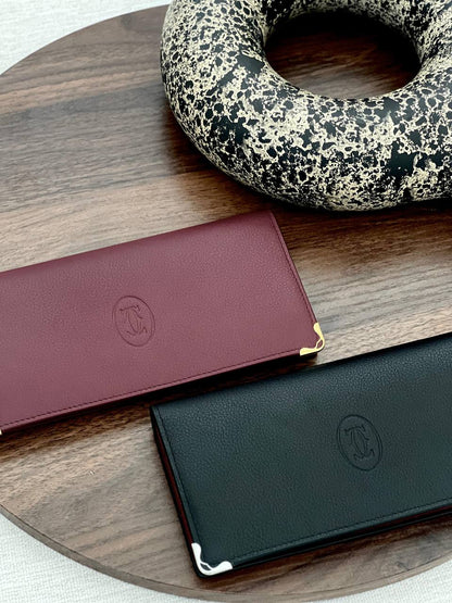 CARTIER
*❗️LONGWALLET ❗*
*SUPER MASTER QUALITY ❗*
410 dhs💛
*WITH  PAPERBAG❗*

Zain267
♥️♥️♥️