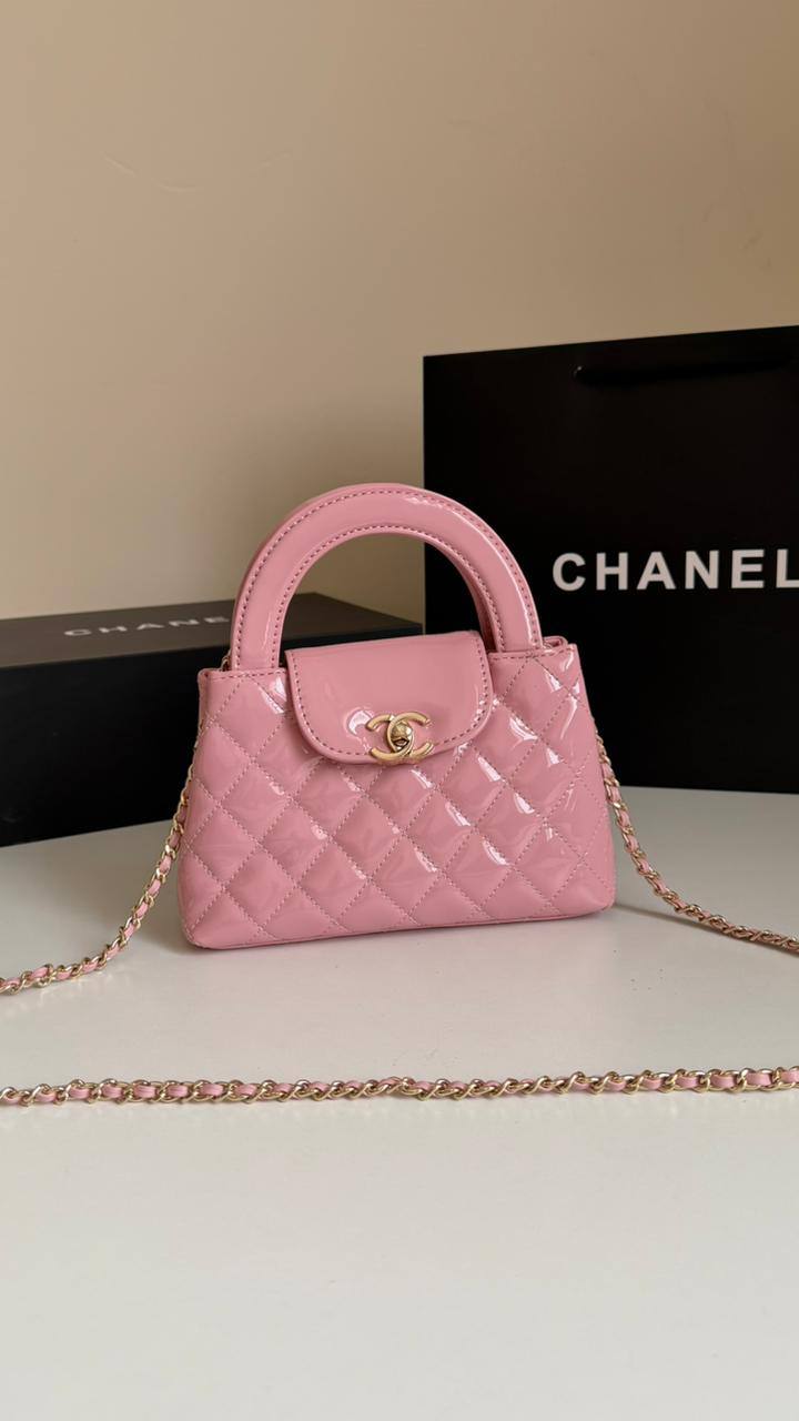 Chanel
Master 🌺
220 dhs✅

Zain134
♥️♥️♥️