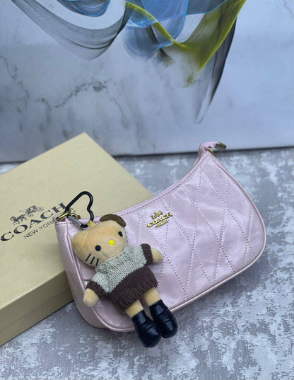 COACH
95 dhs❣️

with box 
🎁🎁🎁

Zain175
♥️♥️♥️
