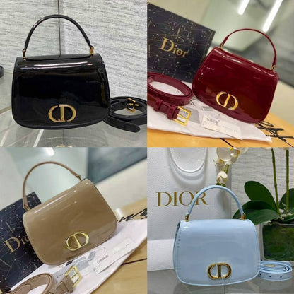 Valentino
80 dhs🪙💕 

with box
🎁🎁🎁

Zain38
♥️♥️♥️