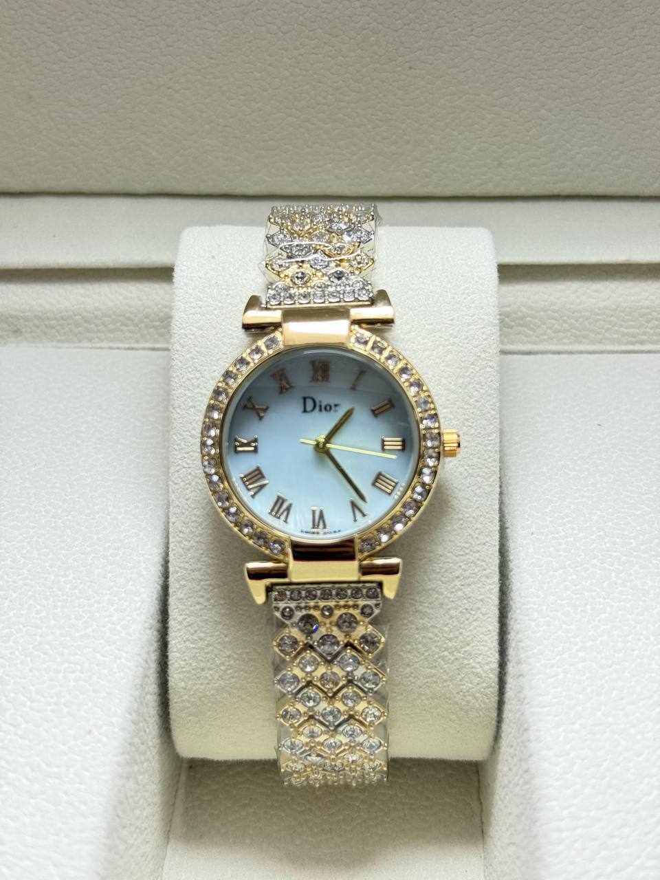 Dior Ladies
55 dhs🌺

Zain29
♥️♥️♥️