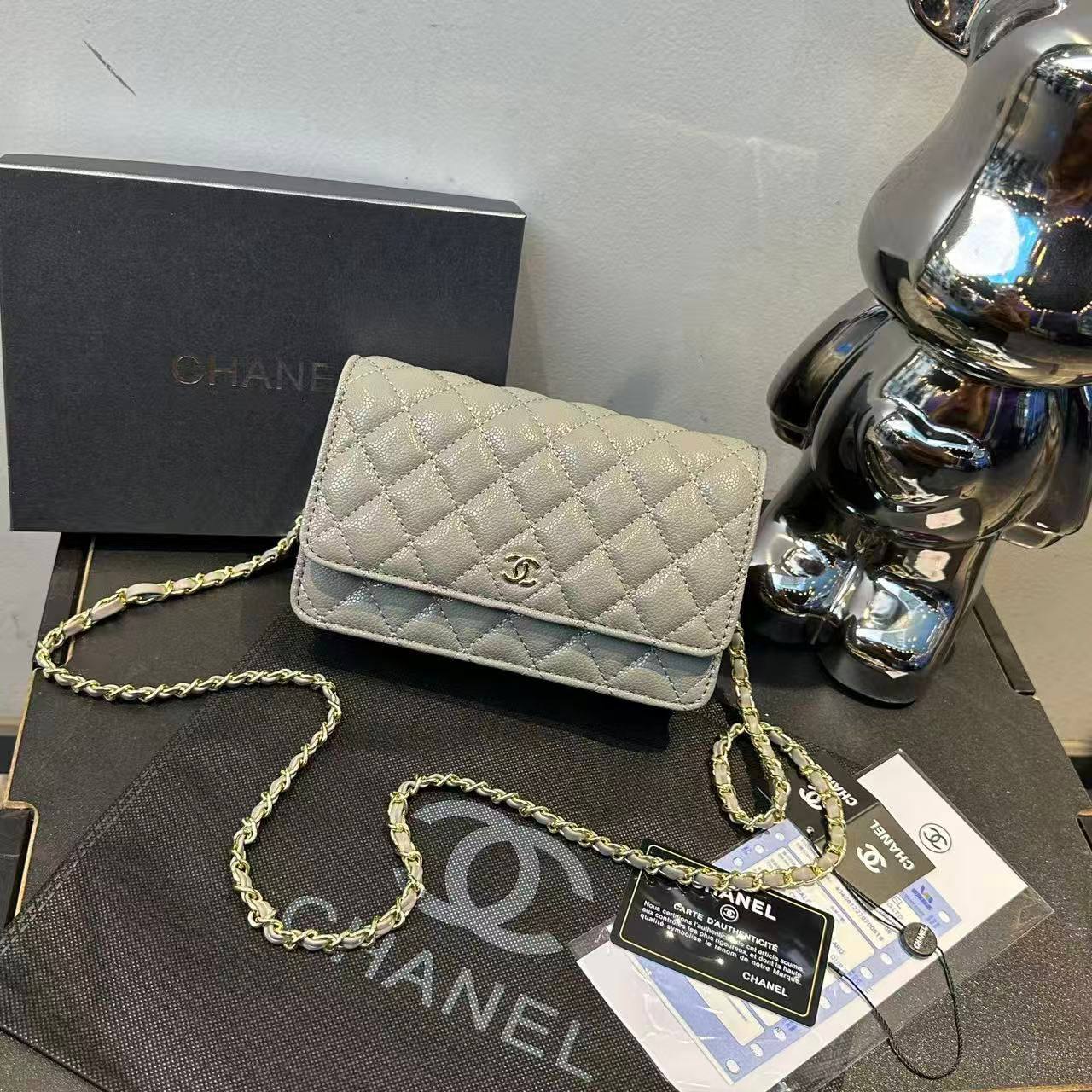 Chanel
with box
good quality
110 dhs💓

Zain143
♥️♥️♥️