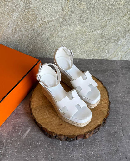 Hermes
SuperMaster Quality 💯
490 dhs✅
Size: 36-41💥

Zain171
♥️♥️♥️