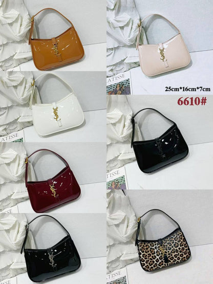YSL 

NEW CAME GOOD QUALITY 

WITH BOX 🎁🎁🎁

90 dhs👑

Zain39