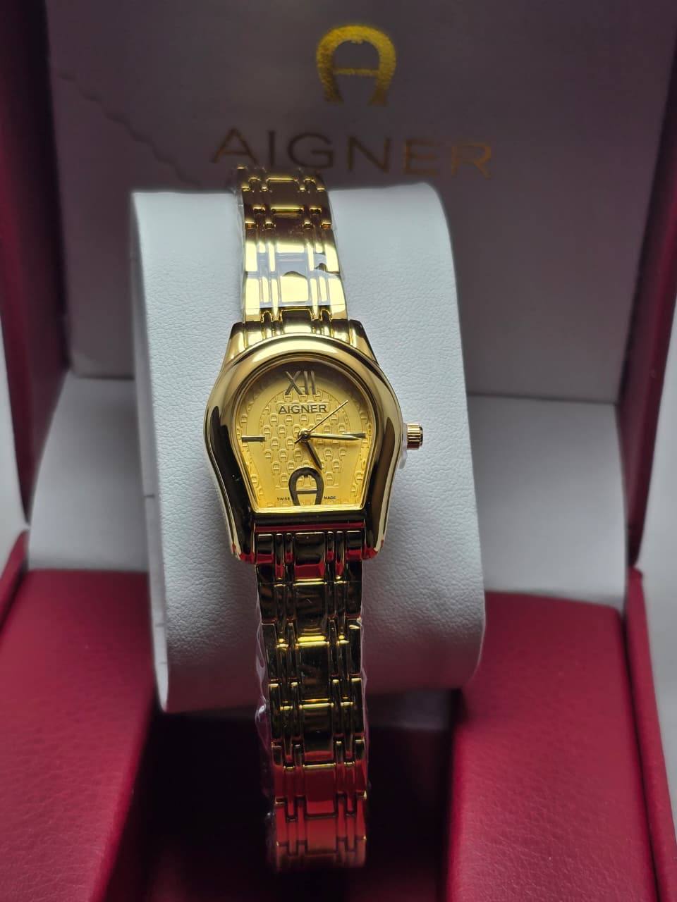 Aigner Ladies
55 dhs🪙💚

Zain29
♥️♥️♥️