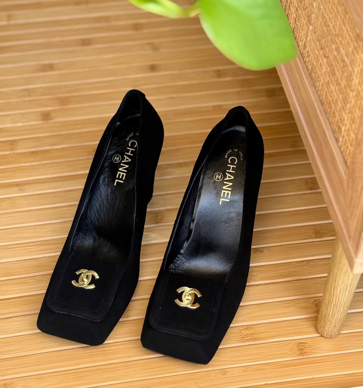 Chanel
Super Master
𝗦𝗶𝘇𝗲 𝟯𝟲 𝘁𝗼 𝟰𝟭 
450 dhs✅

Zain302
♥️♥️♥️