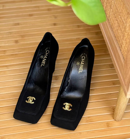Chanel
Super Master
𝗦𝗶𝘇𝗲 𝟯𝟲 𝘁𝗼 𝟰𝟭 
450 dhs✅

Zain302
♥️♥️♥️