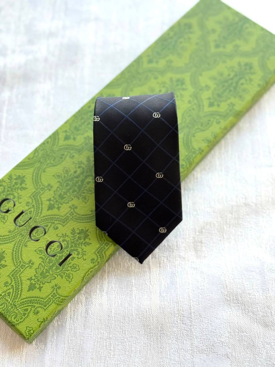 GUCCI
TIE
*Master Quality*
190 dhs💓

Zain179
♥️♥️♥️