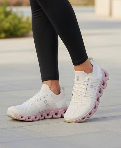 On Cloudswift 4 Pearl/Mauve，
Size 36-45 ，
230 dhs👑

Zain18
♥️♥️♥️