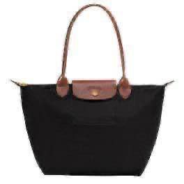 Long Champ
46 cm
75 dhs🇦🇪
Hander is leather

Zain17
♥️♥️♥️