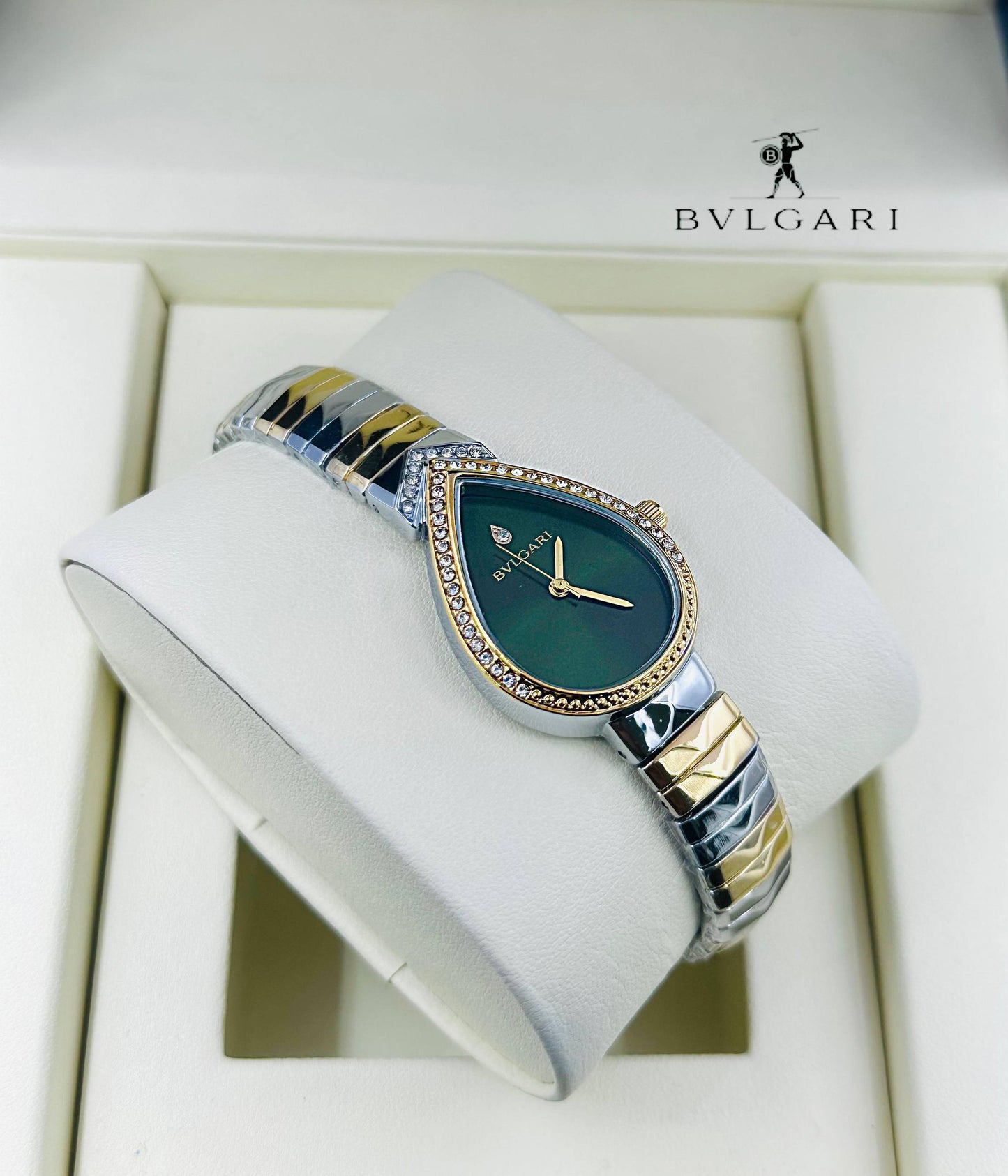 Bvlgari Ladies
55 dhs🪙🌨️

Zain29
♥️♥️♥️