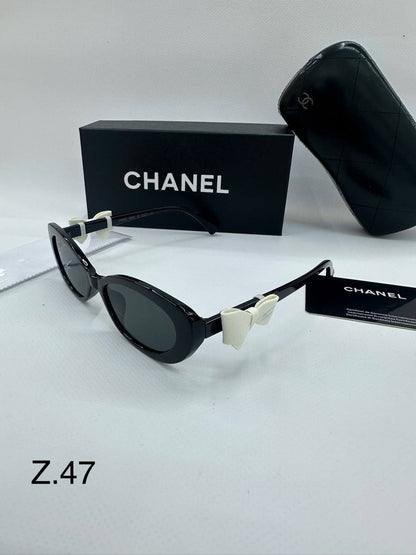CHANEL
Sunglasses 💥
Copy 1️⃣ 
good quality 💯
With original boxes  🗃️ 
60 dhs✅

Zain216
♥️♥️♥️