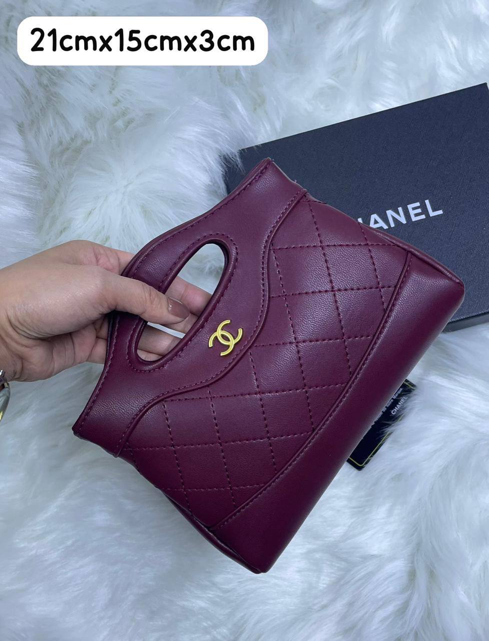 Chanel

with box
🎁🎁🎁

95 dhs✅

Zain72
♥️♥️♥️