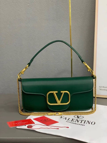 Valentino
 120 dhs🇦🇪🇦🇪 
with box

Zain235
♥️♥️♥️