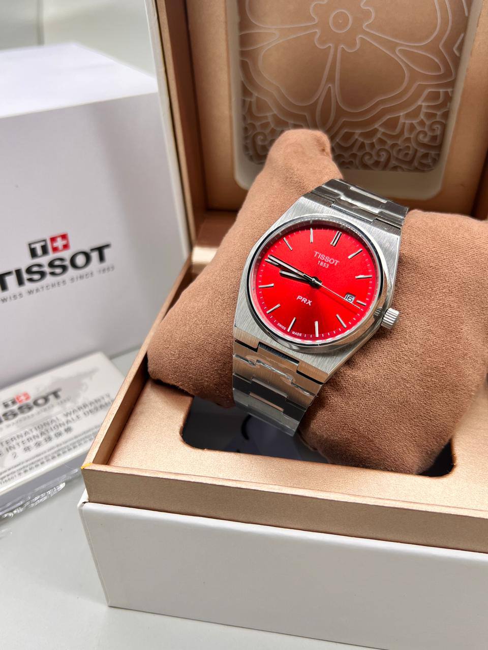 Tissot
Automatic  
master quality  
260 dhs🌺

Zain85
♥️♥️♥️