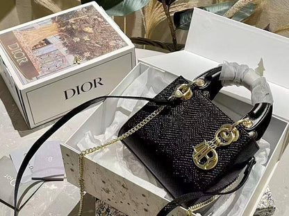 Master Bags ++++
For Price 👇 WTSP Text Zain 0568585901

Zain111
♥️♥️♥️