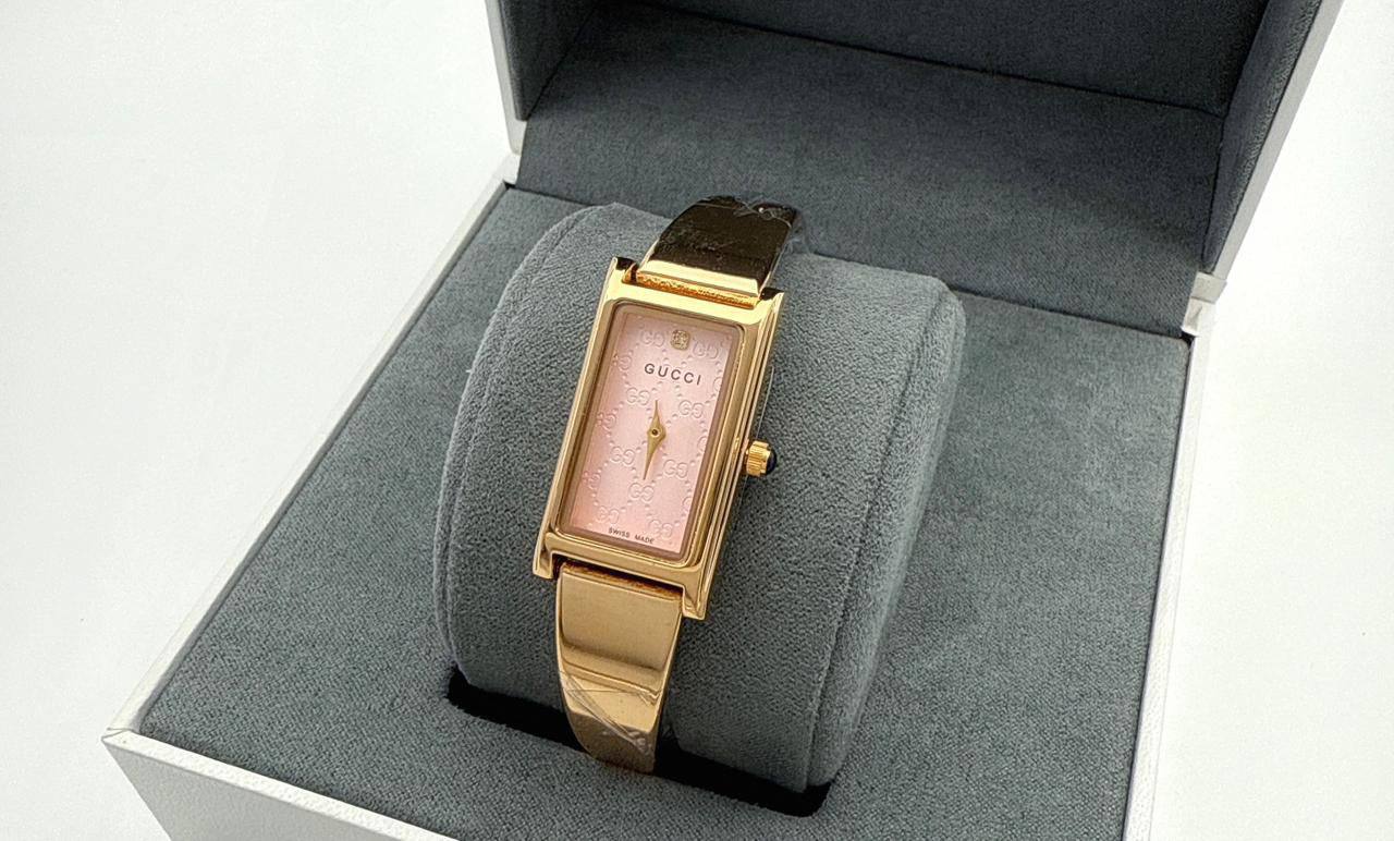 New ladies watch 
55 dhs🪙🌨️

Zain45
♥️♥️♥️