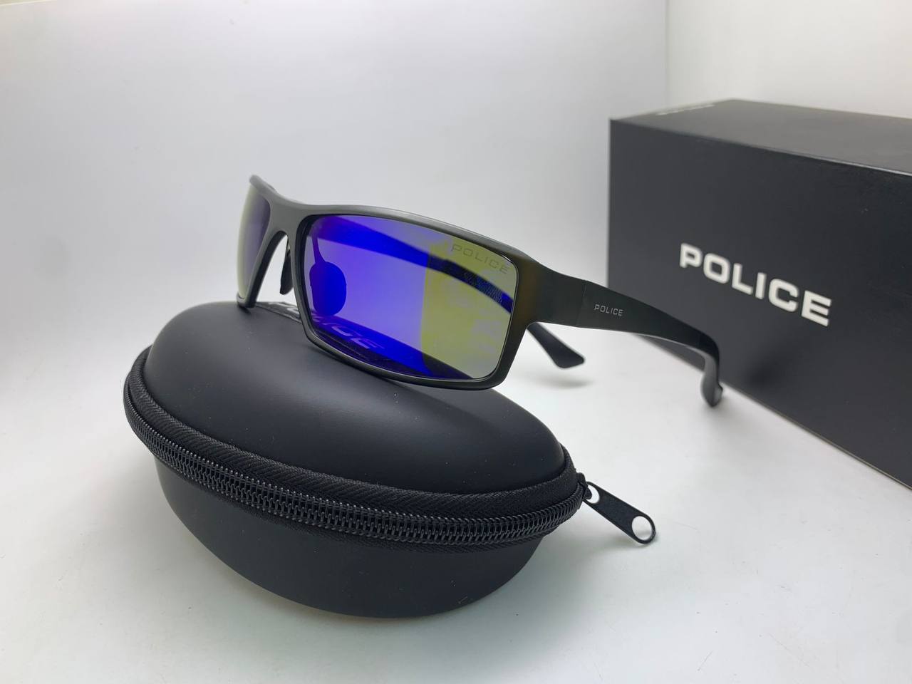 Men’s sunglasses polarized aluminum fream sunglasses 
85 dhs✅

Zain126
♥️♥️♥️