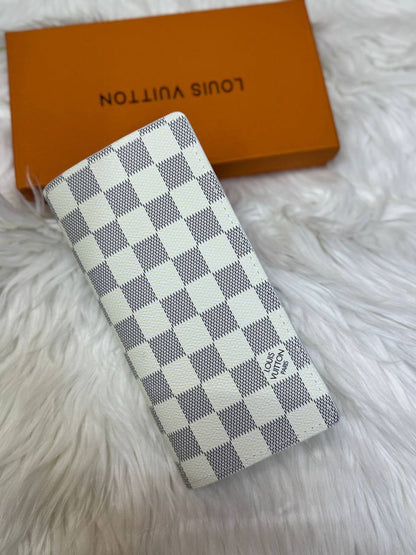 LV Wallets
With box
30 dhs🇦🇪🇦🇪

Zain93
♥️♥️♥️