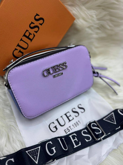 Guess cross
Size : 19 * 11 * 7 cm
60 dhs🪙💕
with box🎁

Zain115
♥️♥️♥️