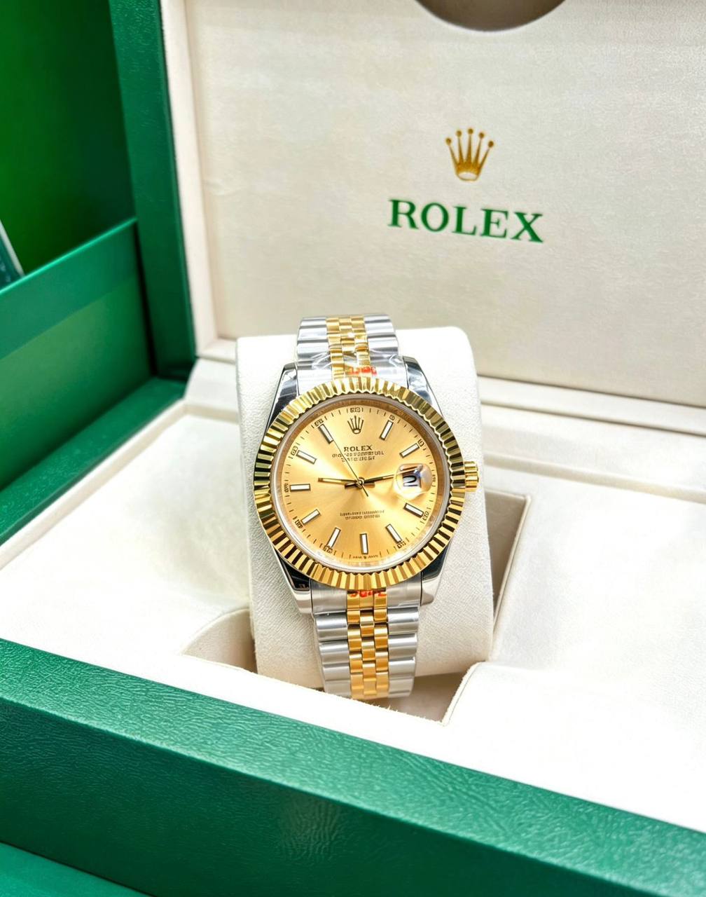 Rolex
High Quality
Automatic  
230 dhs✅

Zain85
♥️♥️♥️