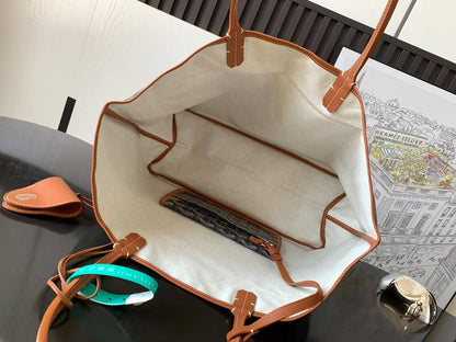 Goyard
Saint Louis 

bag Size 
34 cm

For Price 👇 WhatsApp✅
0568585901 
0507557372
0552275751 Owner Zain 👌

Zain274
♥️♥️♥️