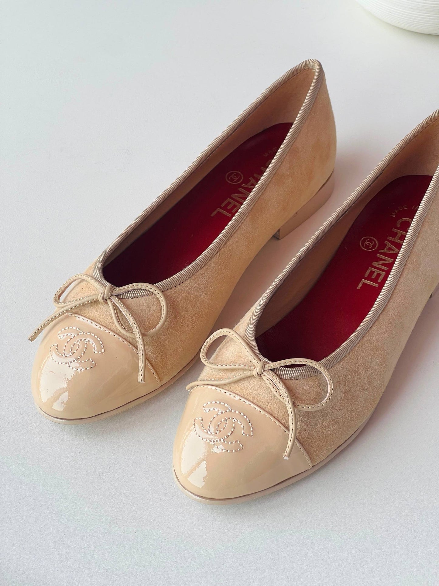CHANEL
Size 36-41
_Super master high quality_🪡
450 dhs✅

Zain176
♥️♥️♥️