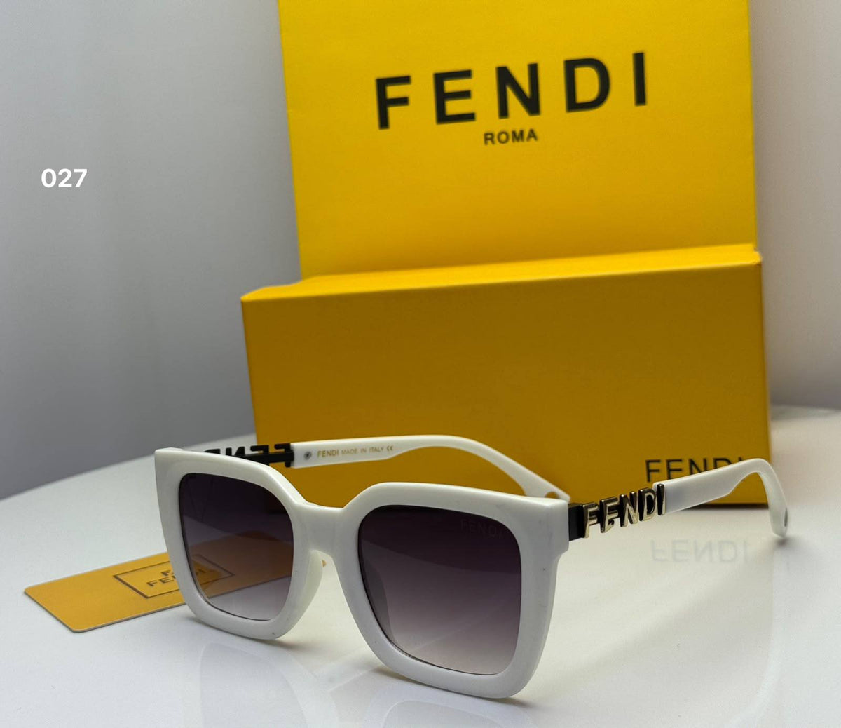 Fendi

65 dhs🇦🇪🇦🇪🇦🇪

Zain182
♥️♥️♥️