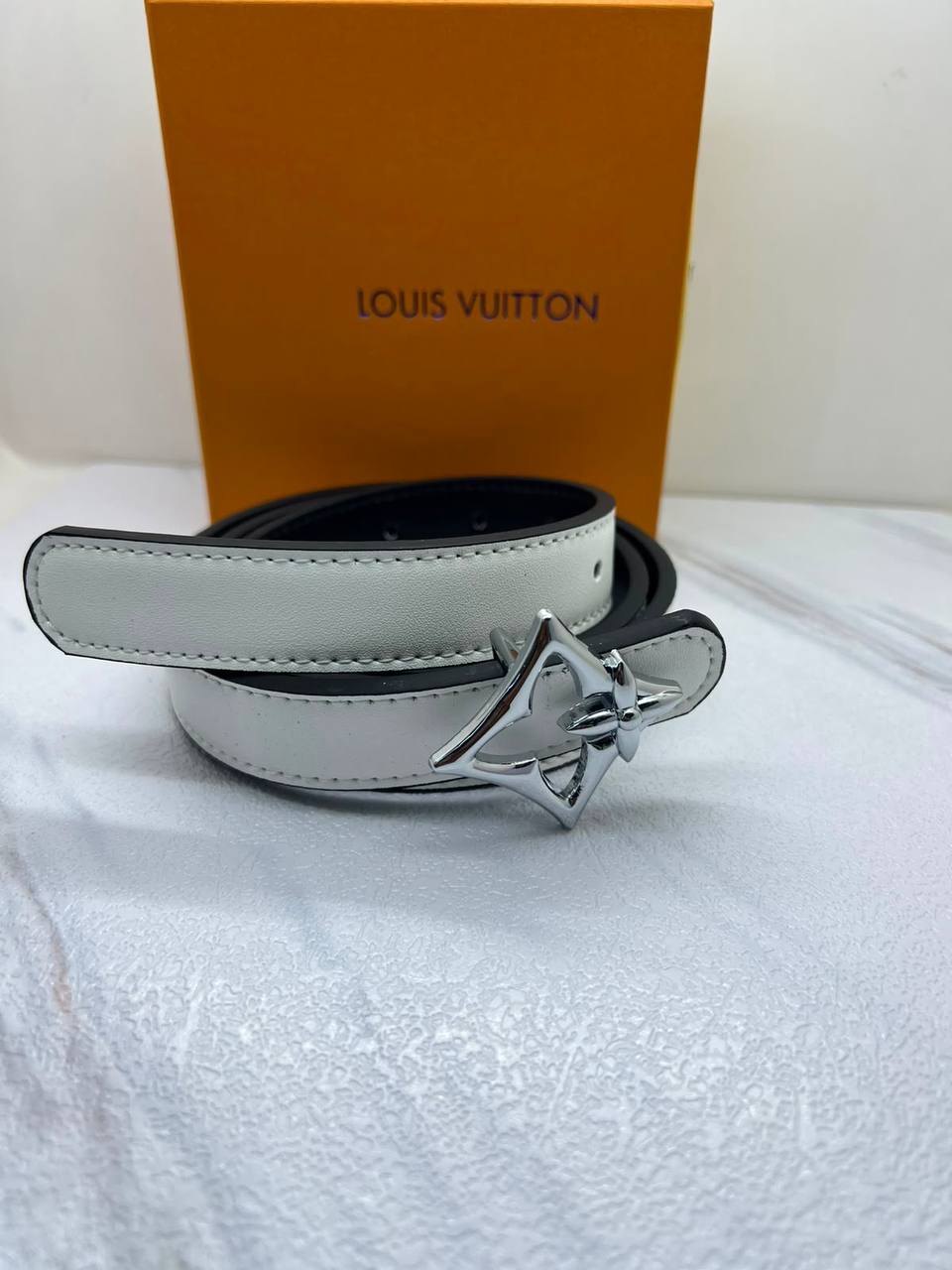 Belts
55 dhs🇦🇪🇦🇪

Zain182
♥️♥️♥️