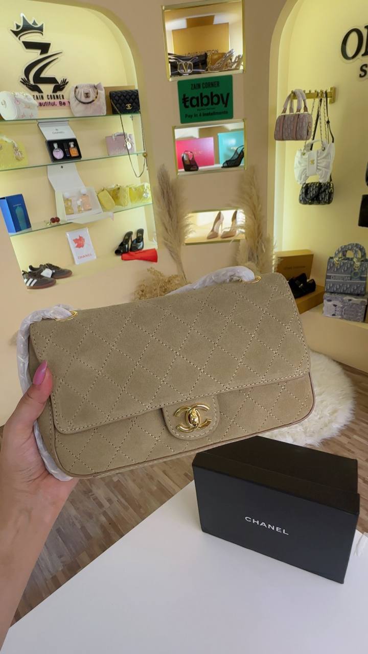 Chanel

340 dhs

Zain228
Zain297

♥️♥️♥️
Zc