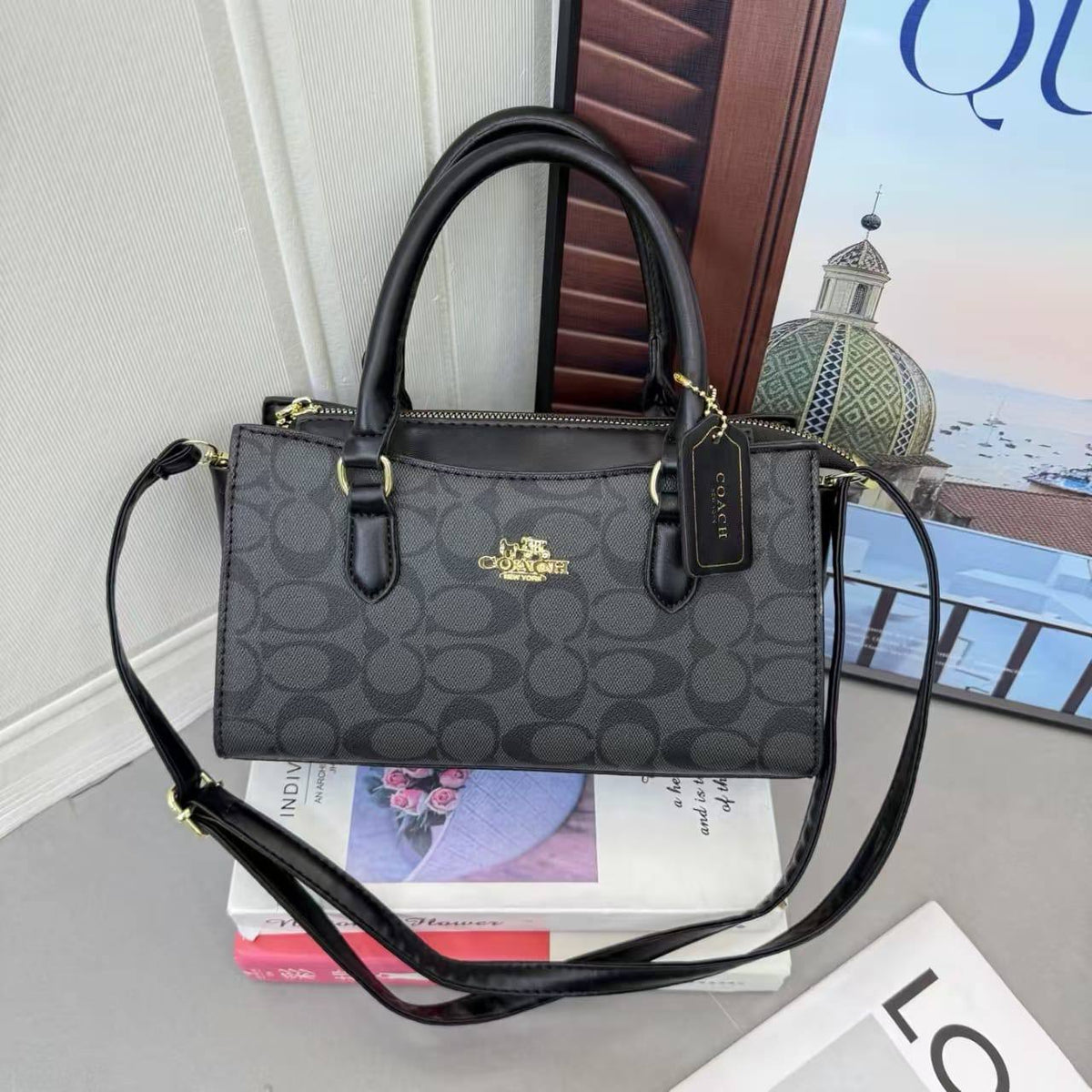 Coach 

65 dhs🇦🇪🇦🇪

Zain232
♥️♥️♥️
