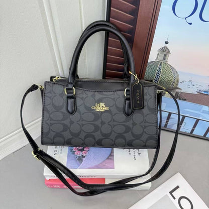 Coach 

65 dhs🇦🇪🇦🇪

Zain232
♥️♥️♥️
