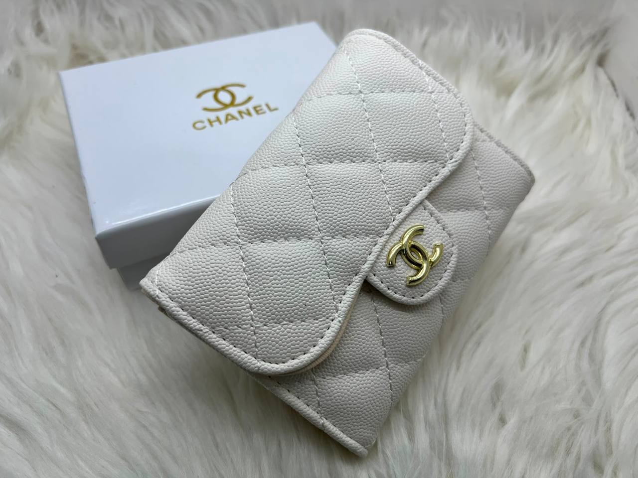 Wallets
45 dhs🇦🇪🇦🇪
with box

Zain182
♥️♥️♥️