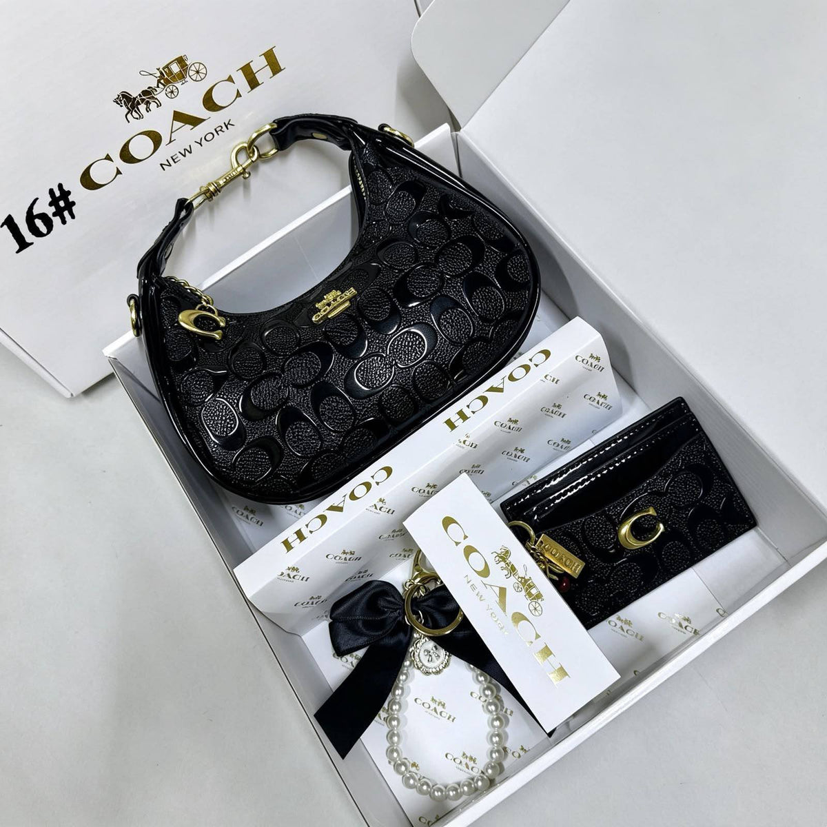 Coach set 3 in1
With box

120 dhs

Zain250
♥️♥️♥️