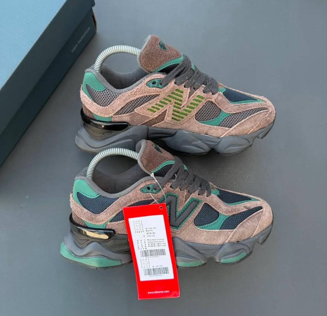 NB - 
New Stock 💓💓💓
Size 36-45 
Ladies Shoes Size 36-41
140 dhs💓

Zain183