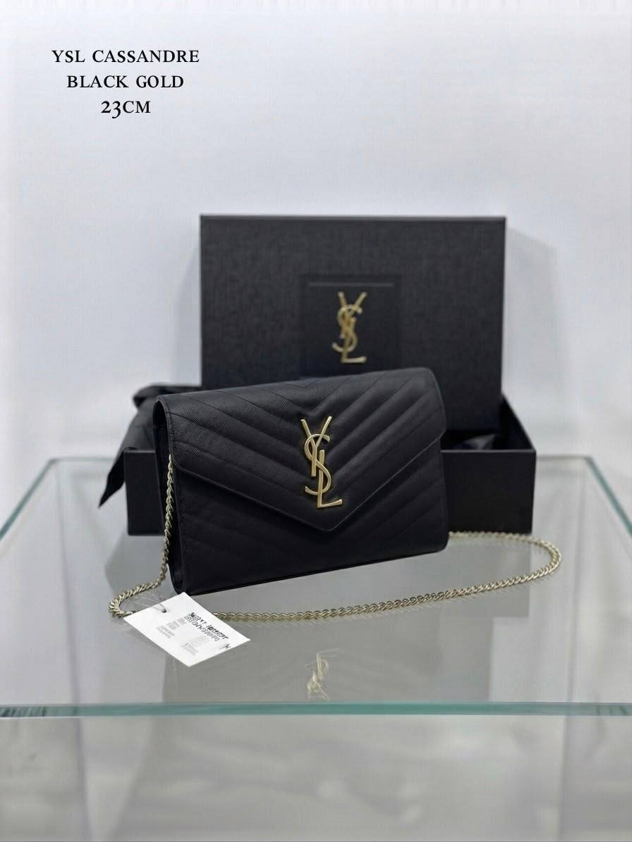 YSL
ʟᴏɴɢ ᴄʜᴀɪɴ ɢᴏʟᴅʜᴀʀᴅᴡᴀʀᴇ
ᴡɪᴛʜʙᴏx
ᴄᴀᴠɪᴀʀ 
sɪᴢᴇ:23ᴄᴍ
100 dhs✅

Zain56
♥️♥️♥️