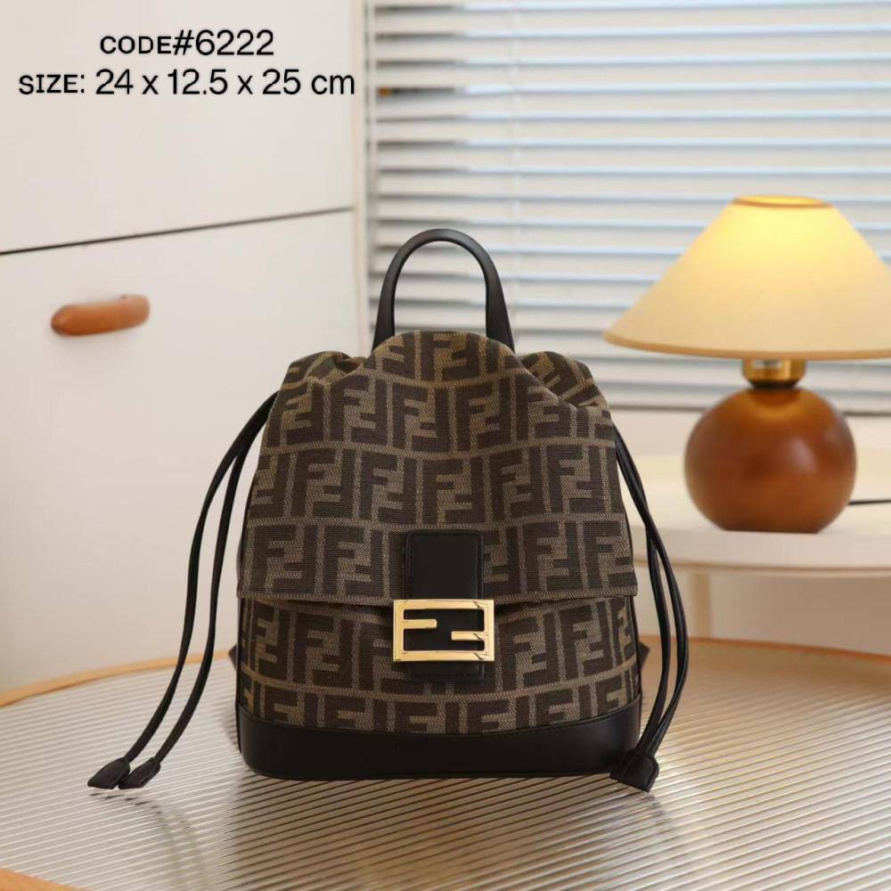 FENDI ʙᴀɢᴘᴀᴄᴋ
ᴄᴀɴᴠᴀs ᴀɴᴅ sᴏғᴛ ʟᴇᴀᴛʜᴇʀ
ɢᴏʟᴅ ʜᴀʀᴅᴡᴀʀᴇ
sɪᴢᴇ : 24 cm
ᴡɪᴛʜ BOX
🎁🎁🎁

95 dhs❣️

Zain31
♥️♥️♥️