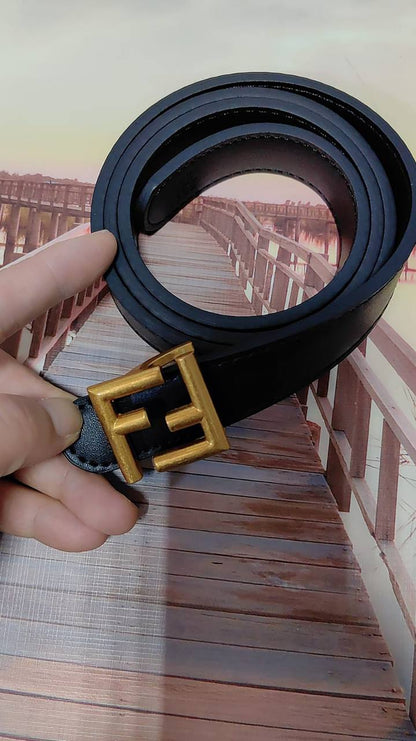 Belts

35 dhs💓

with box 
🎁🎁🎁

Zain232
♥️♥️♥️