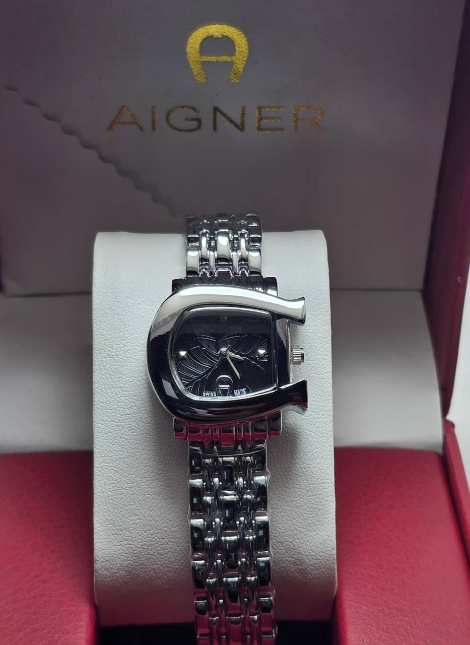Aigner Ladies
55 dhs🪙🌨️

Zain29
♥️♥️♥️