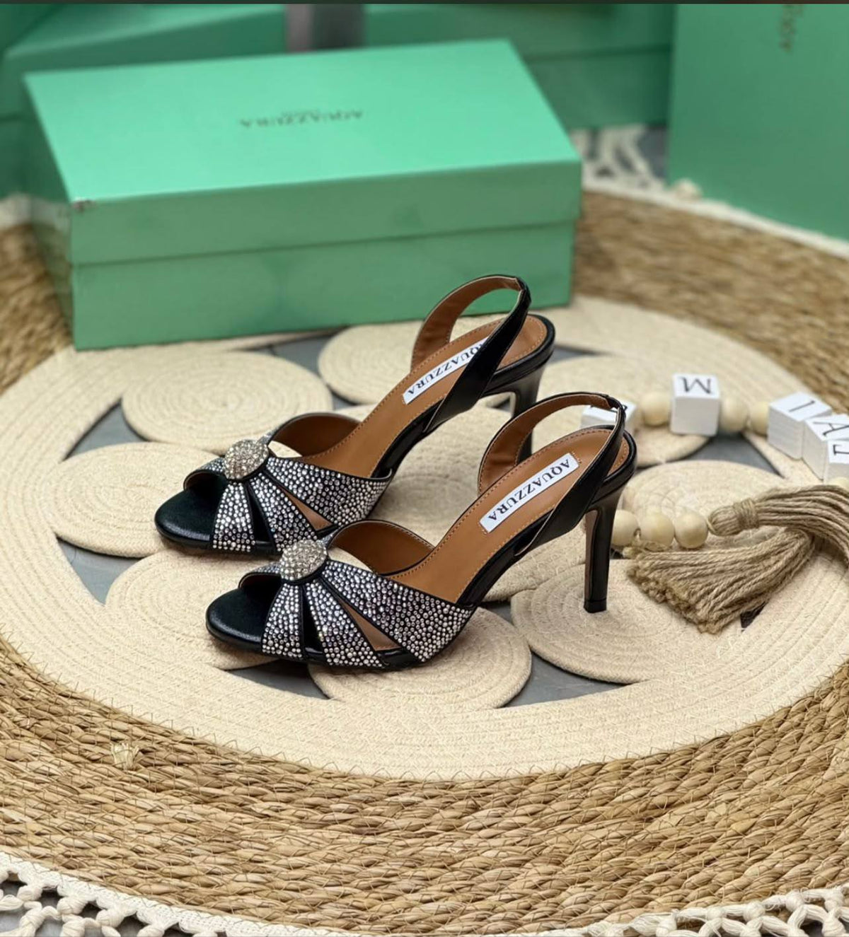 Aquazzura

150 dhs
36-41

Zain80
♥️♥️♥️