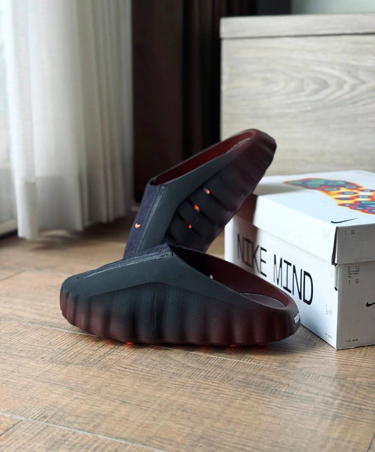 Nike Mind 001 Flyknit Slide
Bronze Eclipse
 Total Orange ，
Size 36-47 ，
230 dhs🇦🇪🇦🇪


Zain18
♥️♥️♥️